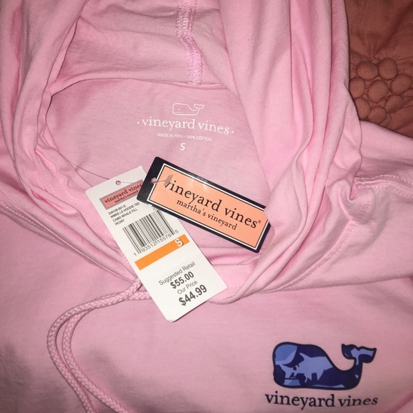 Pink vineyard vines zip up hoddie - Picture 1 of 4